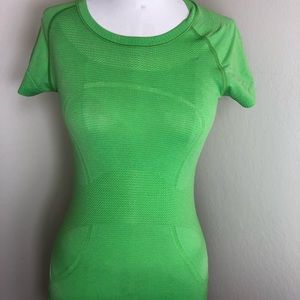Lululemon Swiftly Tech Short Sleeve